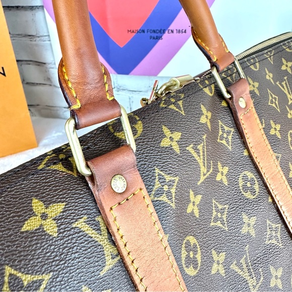 Louis Vuitton Keepall 55 Duffel Bag Travel Bag with lock key, tag poignet - Picture 11 of 16